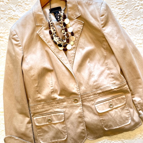 Blazer by ‘Attention’ - Picture 6 of 8